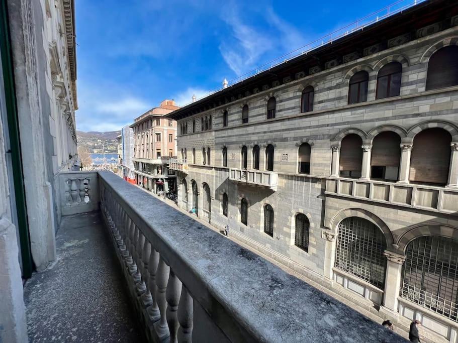 Esclusivo 130Mq Fronte Duomo E Lago E Terrazza 코모 외부 사진